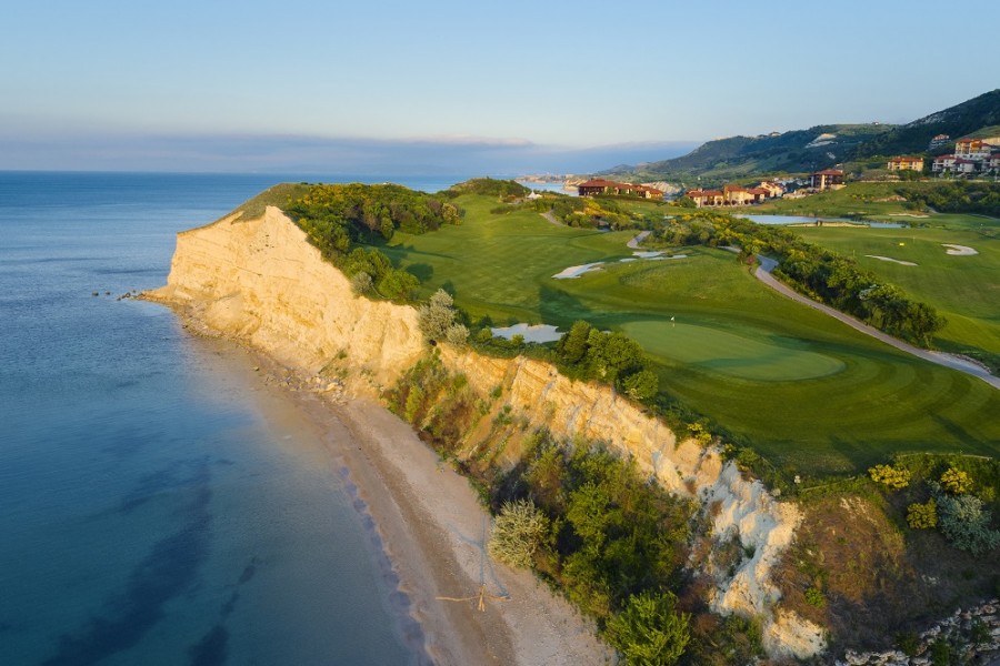 Thracian Cliffs Golf 3212